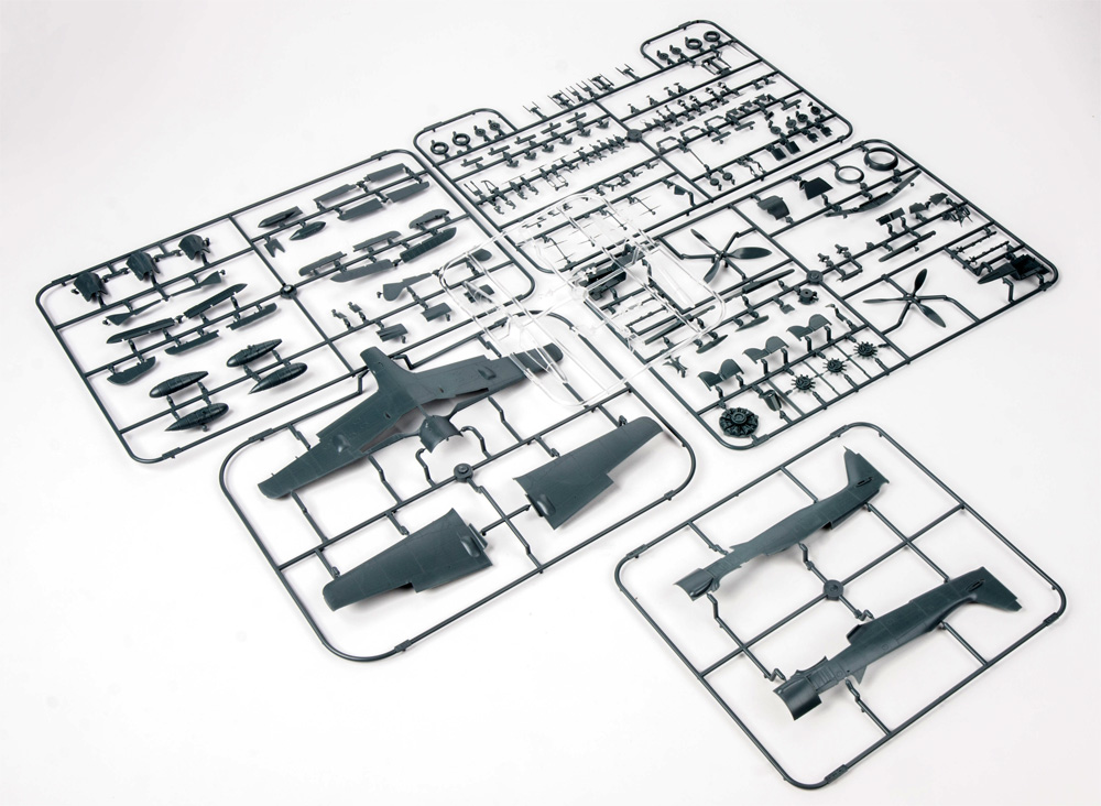 フォッケウルフ Fw190A-5 プラモデル (エデュアルド 1/48 プロフィパック No.82149) 商品画像_2