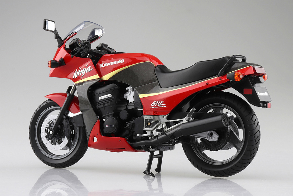 カワサキ GPz900R 赤/灰 完成品 (アオシマ 1/12 完成品バイクシリーズ No.110782) 商品画像_2