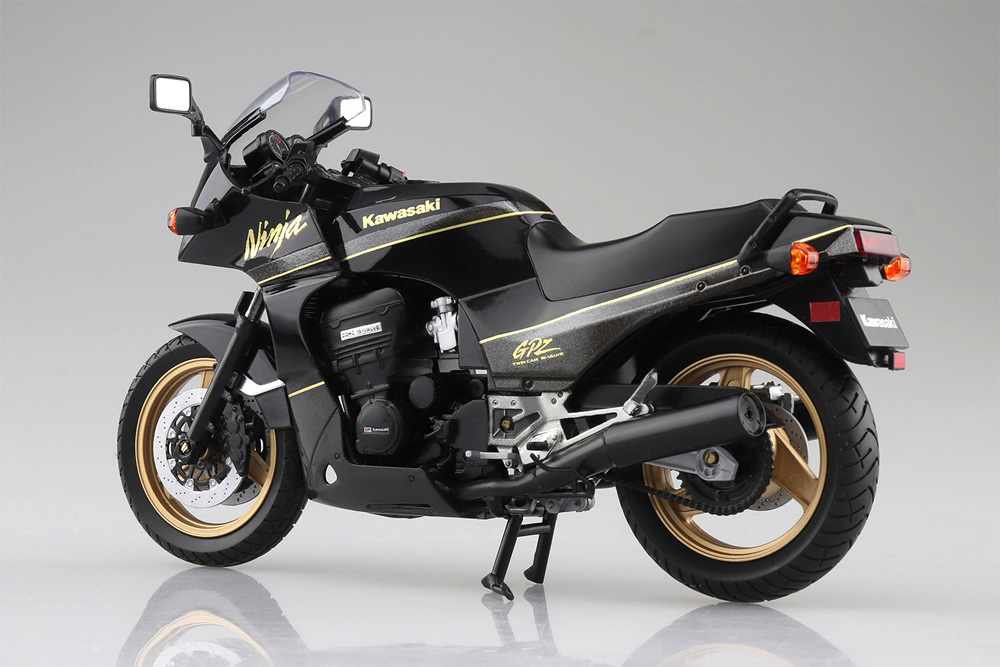 カワサキ GPz900R 黒/金 完成品 (アオシマ 1/12 完成品バイクシリーズ No.110799) 商品画像_2