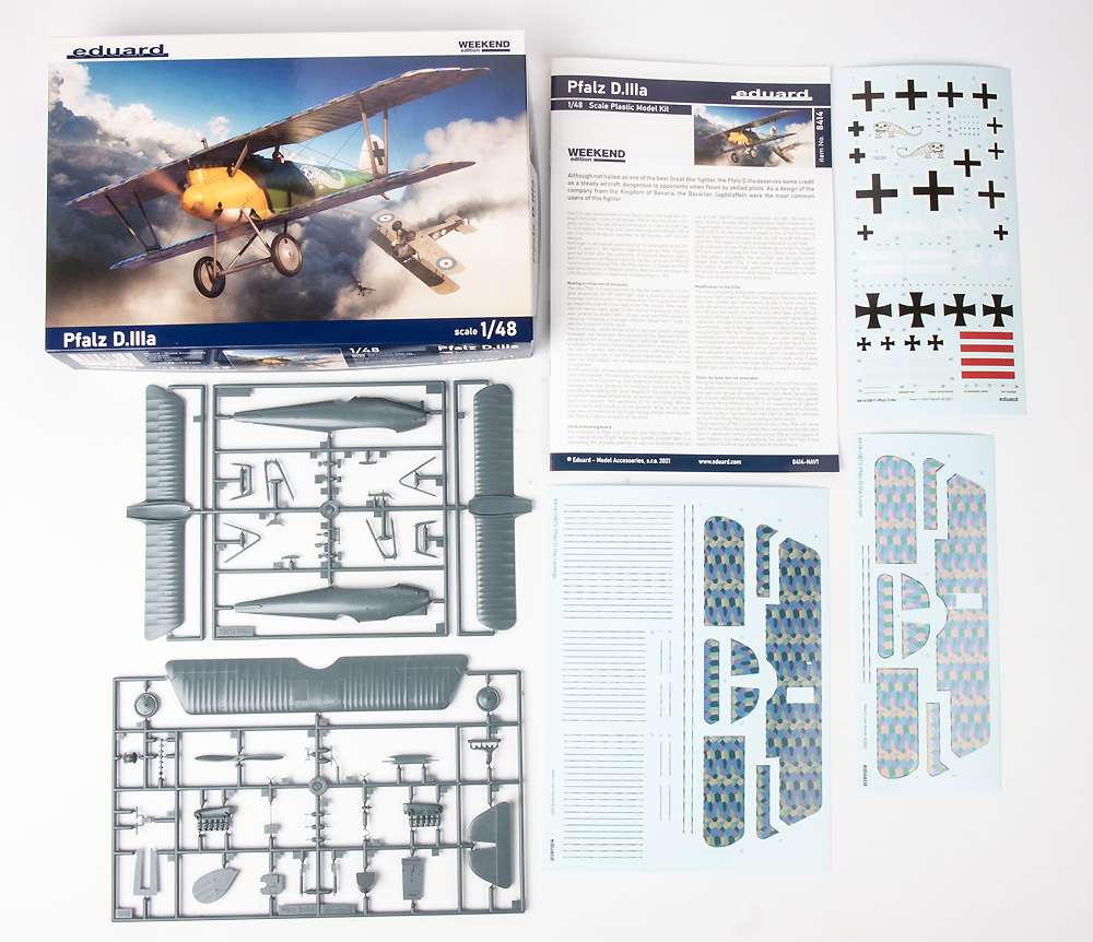 ファルツ D.3a プラモデル (エデュアルド 1/48 ウィークエンド エディション No.8414) 商品画像_1