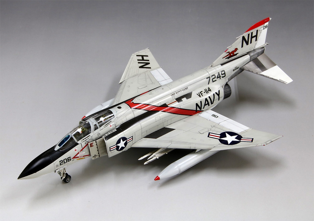アメリカ海軍 F-4J 戦闘機 アードバークス 初回特装版 プラモデル (ファインモールド 1/72 航空機 No.FP043S) 商品画像_4