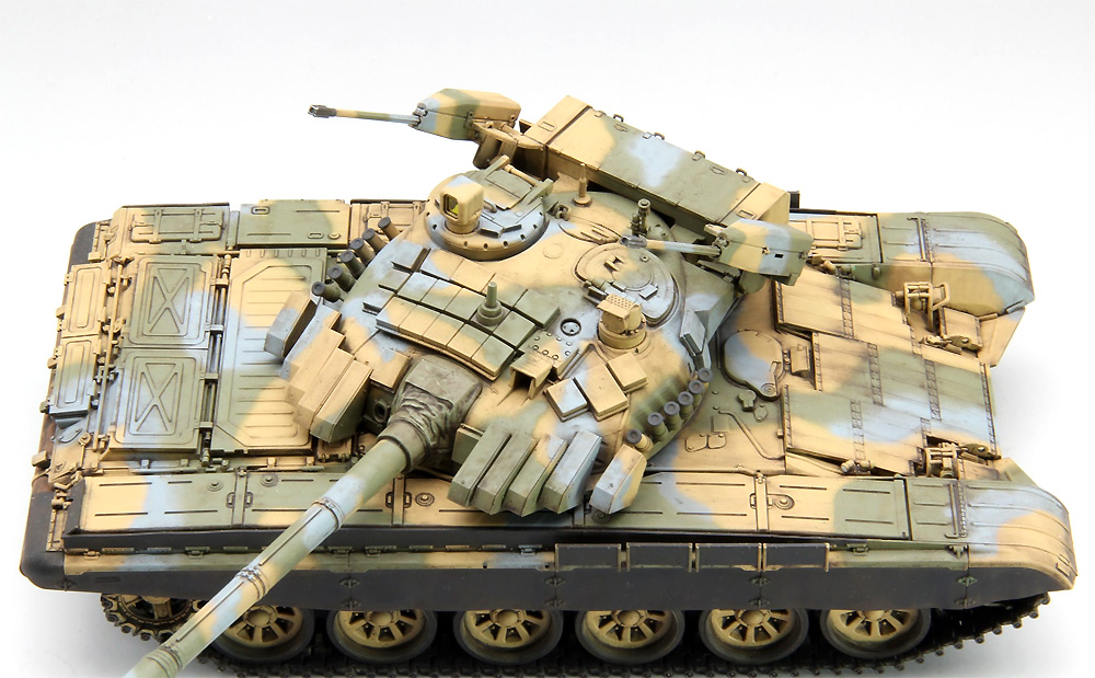 スロバキア T-72M2 モデルナ プラモデル (アミュージングホビー 1/35 ミリタリー No.35A039) 商品画像_4