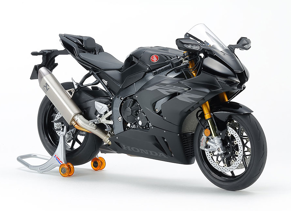 ホンダ CBR1000RR-R ファイヤーブレード SP ブラック 完成品 (タミヤ マスターワーク コレクション No.21171) 商品画像_1